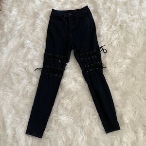 Women’s black pants.  Good quality.  Not tall girl friendly.